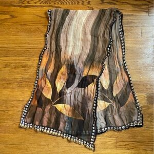 Sévya Handmade Brown and Tan Leaf Patterned Semi-sheer Scarf